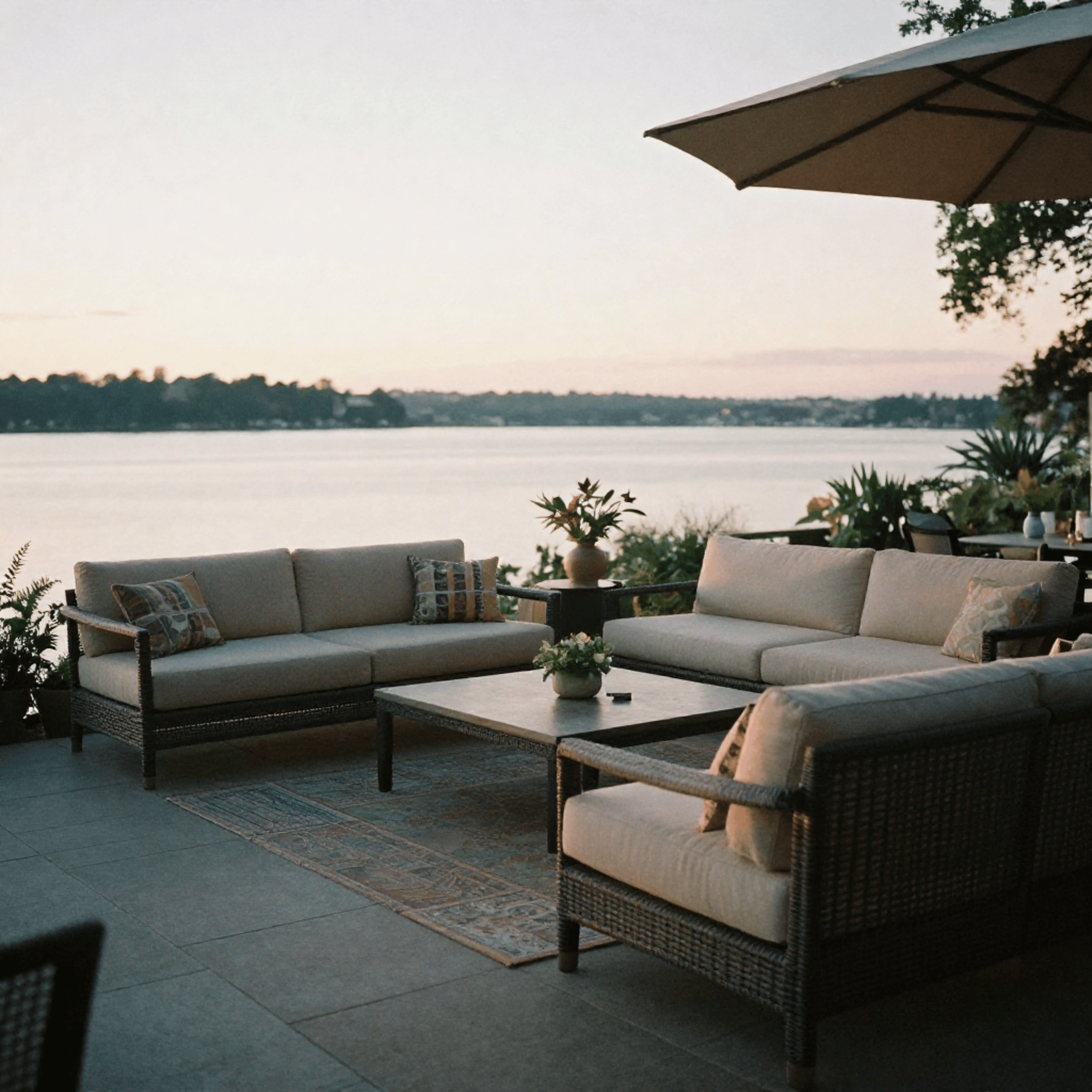 Outdoor Entertaining